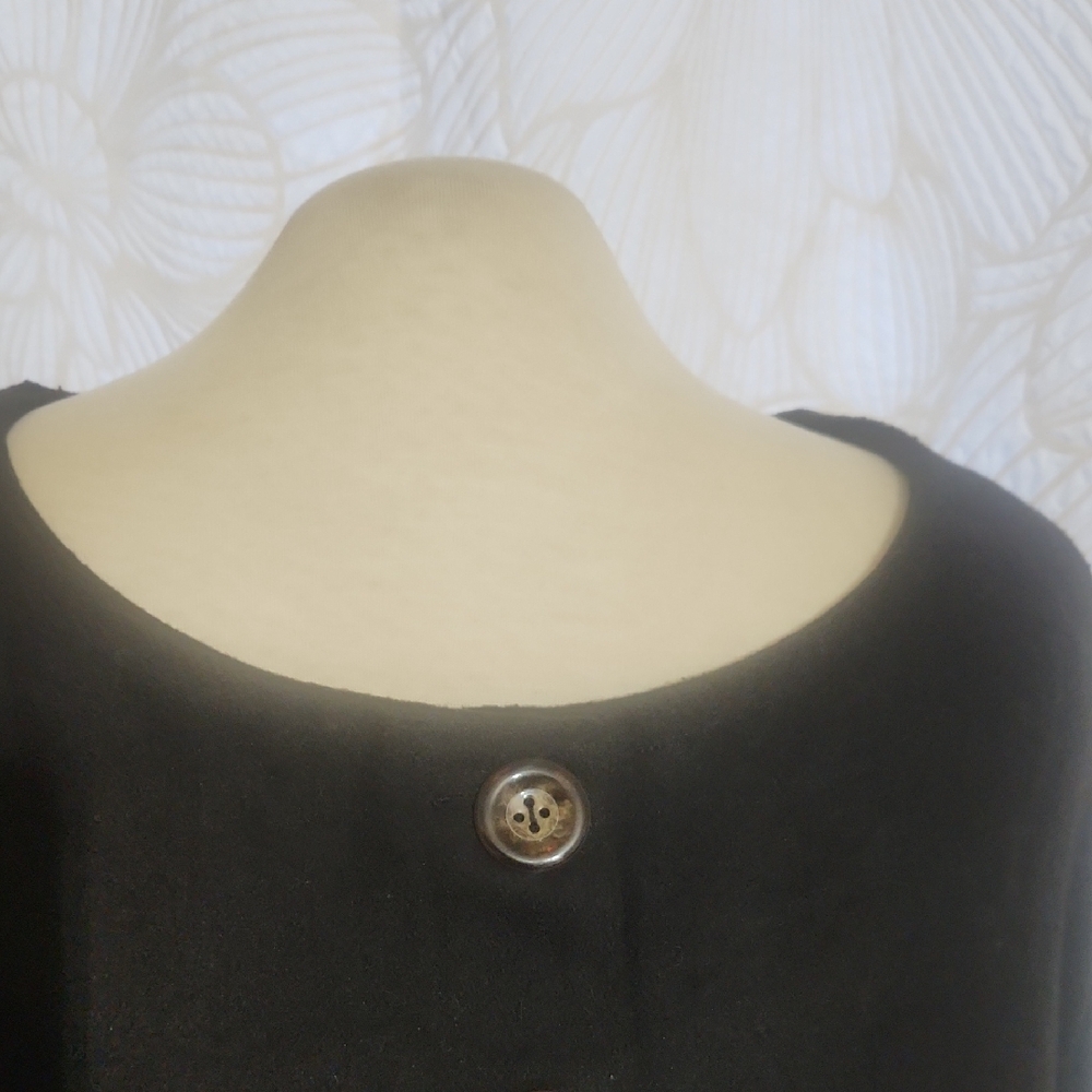 MOONAR Black Women's Fully Lined Carolers Cape/Jacket Size Large NWT - Picture 8 of 13